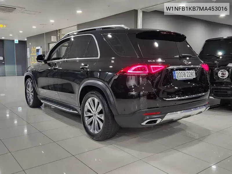 Gle-Class W167 Gle300D 4Matic VIN: W1NFB1KB7MA453016 Lot: 40152353