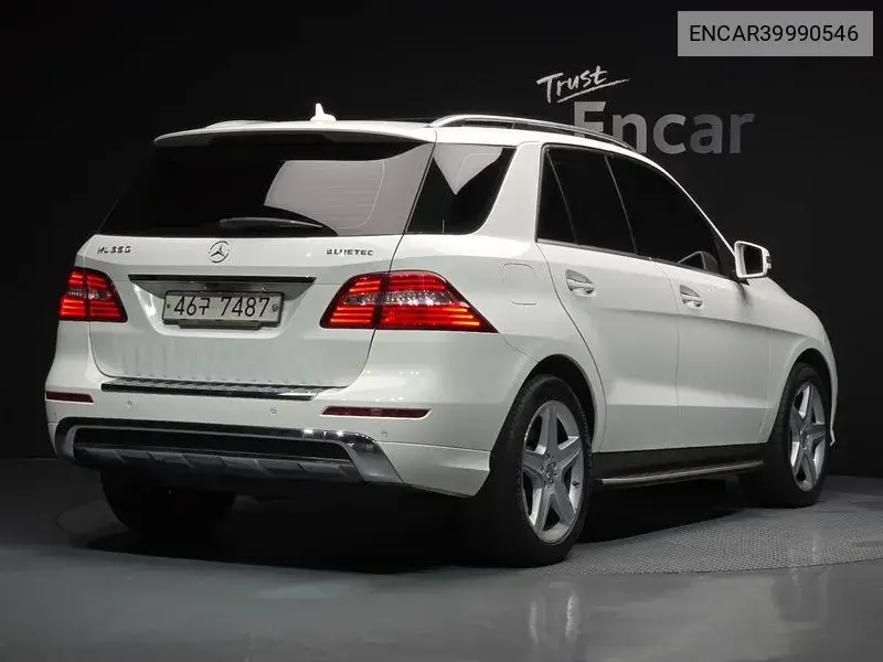 M-Class W166 Ml350 Bluetech 4Matic VIN: ENCAR39990546 Lot: 39990546