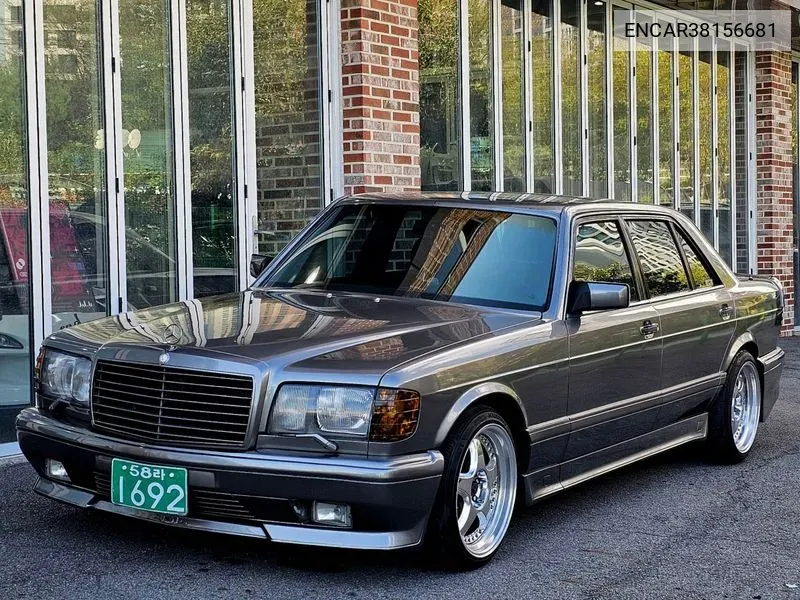 Sel/Sec 560Set W126 VIN: ENCAR38156681 Lot: 38156681