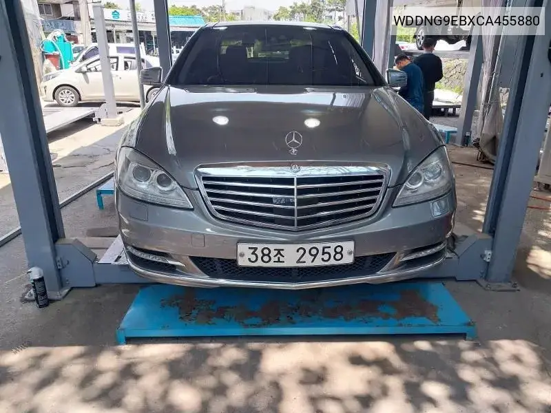 S-Class W221 S500L Blue Efficiency 4Matic VIN: WDDNG9EBXCA455880 Lot: 39578291