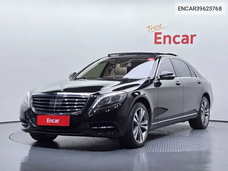 S-Class W222 S500L 4Matic VIN: ENCAR39623768 Lot: 39623768