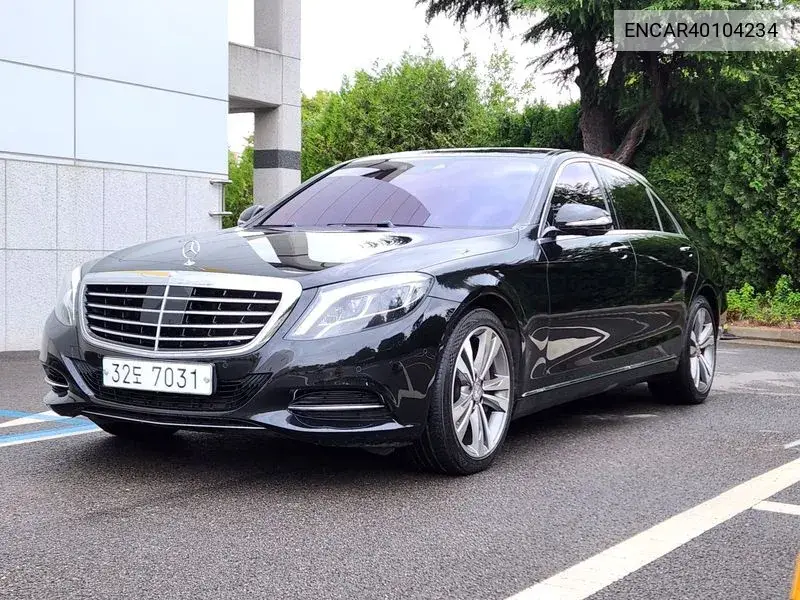 S-Class W222 S500L 4Matic VIN: ENCAR40104234 Lot: 40104234