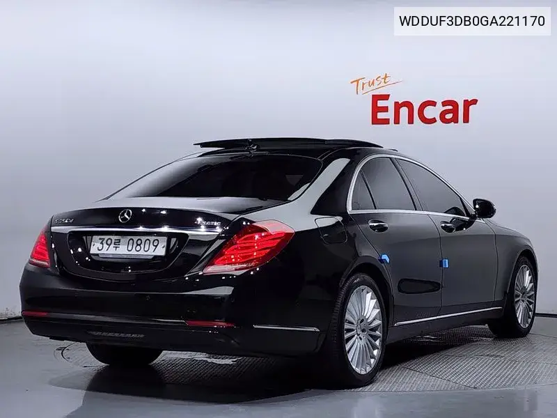 S-Class W222 S350 D 4Matic VIN: WDDUF3DB0GA221170 Lot: 39962158
