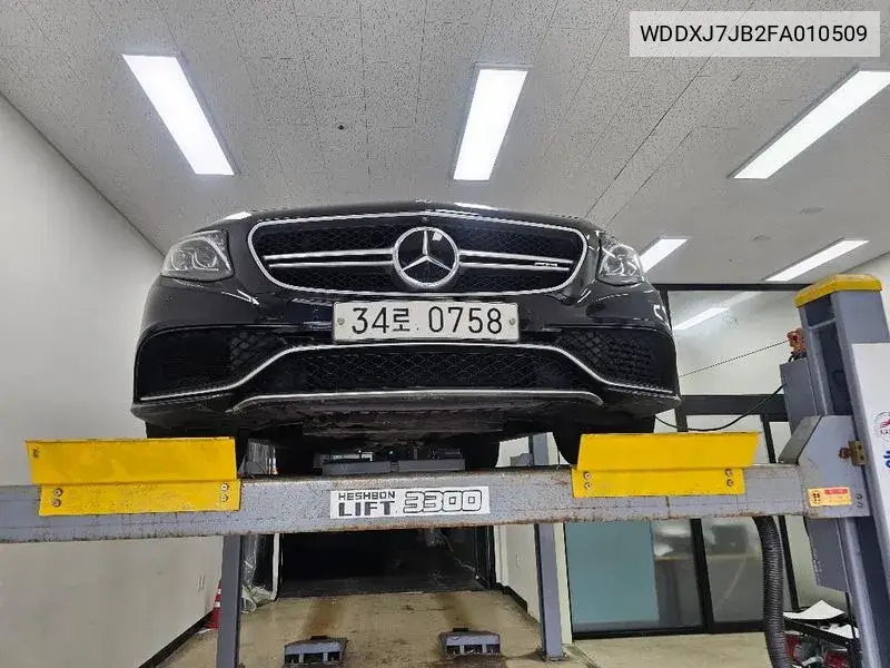 S-Class W222 S63 Amg 4Matic VIN: WDDXJ7JB2FA010509 Lot: 39991677