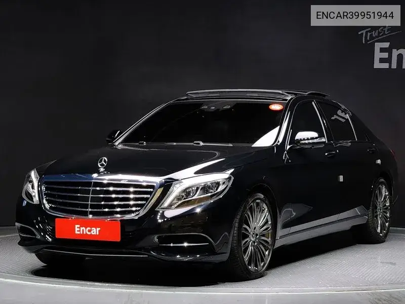 S-Class W222 S500L 4Matic VIN: ENCAR39951944 Lot: 39951944