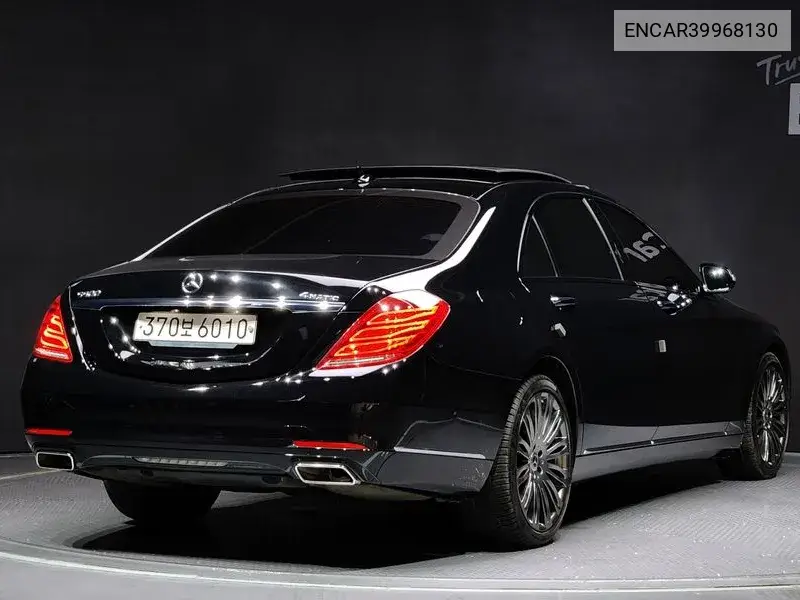 S-Class W222 S500L 4Matic VIN: ENCAR39968130 Lot: 39968130