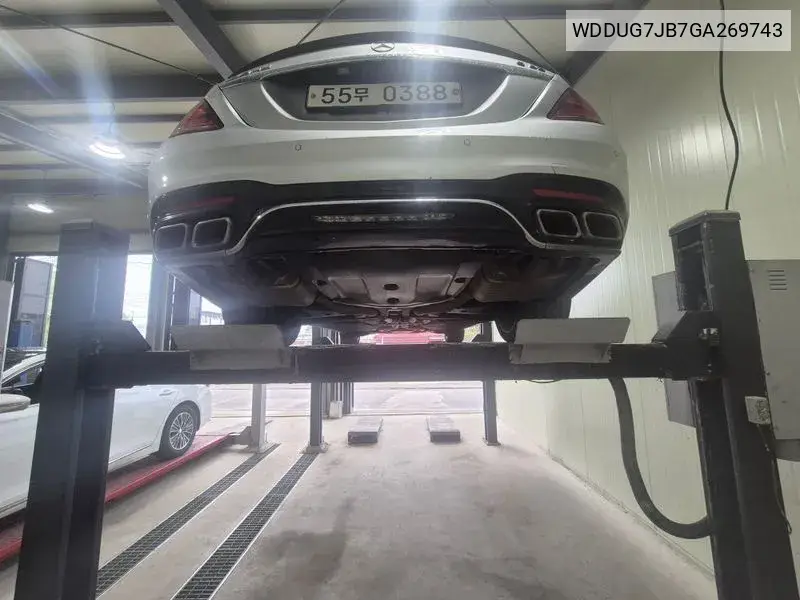 S-Class W222 S63 Amg 4Matic VIN: WDDUG7JB7GA269743 Lot: 40148097