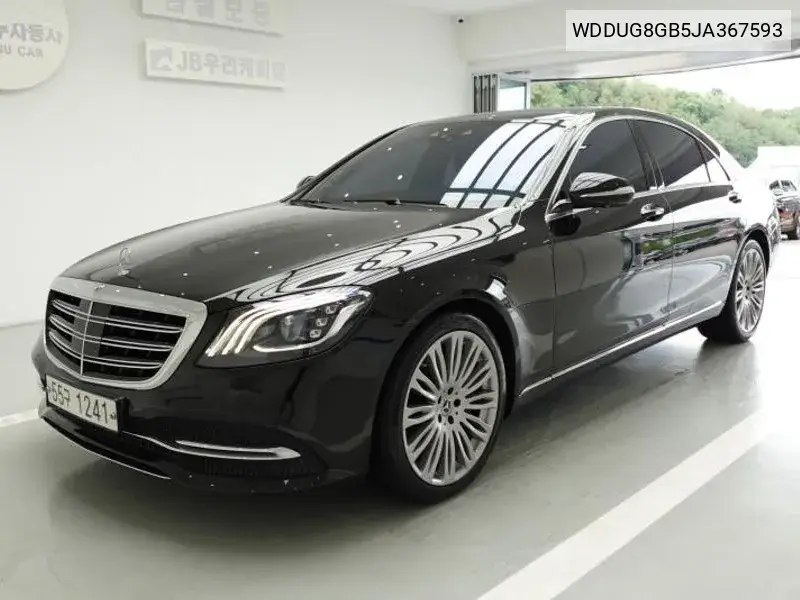 S-Class W222 S560L 4Matic VIN: WDDUG8GB5JA367593 Lot: 40126940