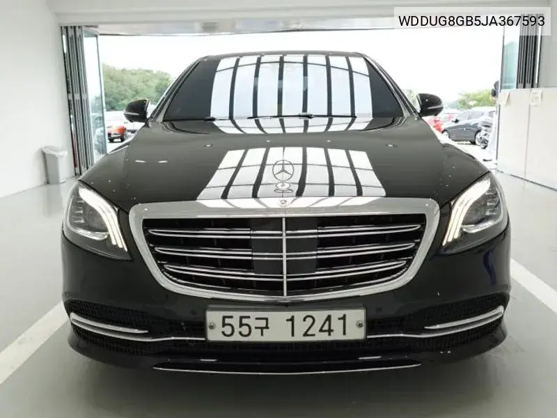 S-Class W222 S560L 4Matic VIN: WDDUG8GB5JA367593 Lot: 40126940