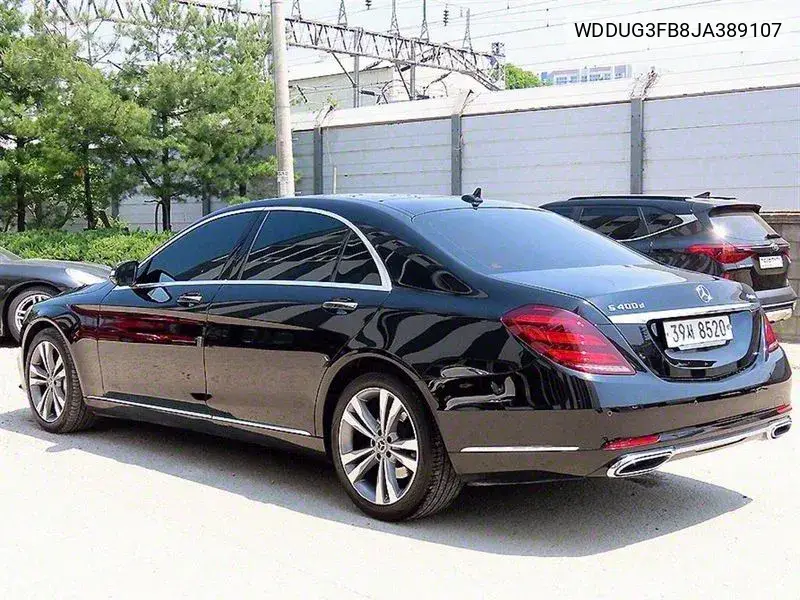 S-Class W222 S400L D 4Matic VIN: WDDUG3FB8JA389107 Lot: 39621618