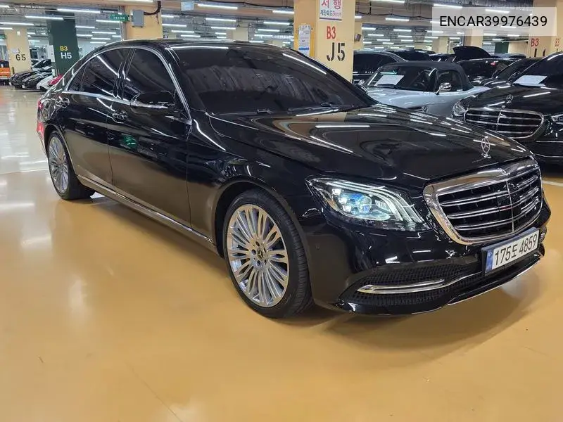 S-Class W222 S560L 4Matic VIN: ENCAR39976439 Lot: 39976439