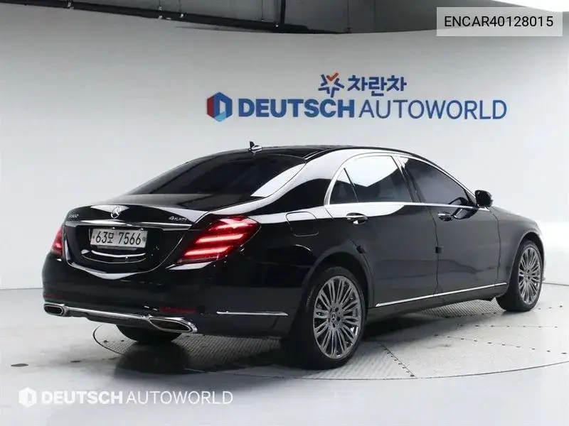S-Class W222 S560L 4Matic VIN: ENCAR40128015 Lot: 40128015