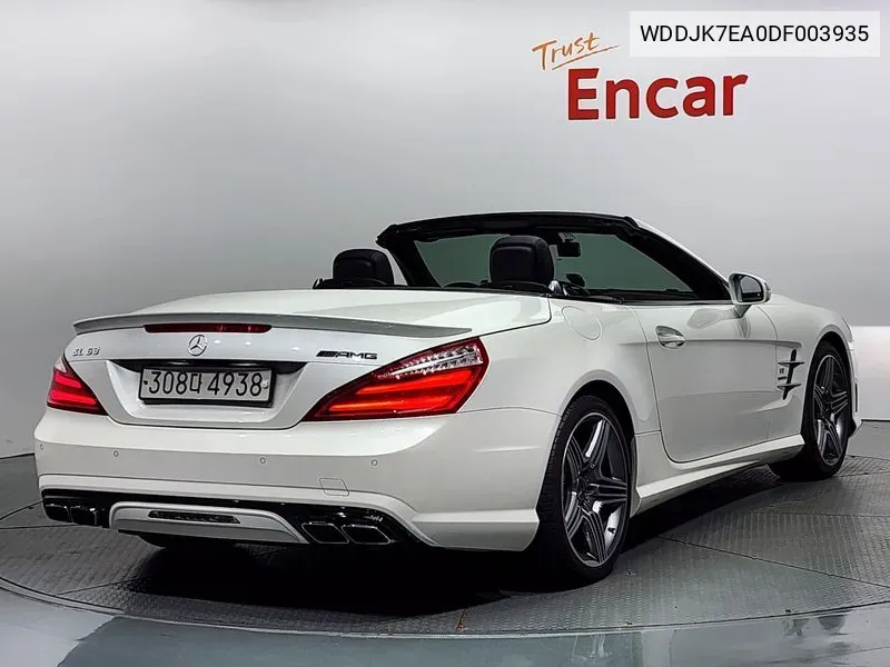 Mercedes-Benz Sl-Klasse Vi (R231) Sl63 Amg, 2013 VIN: WDDJK7EA0DF003935 Lot: 37434213
