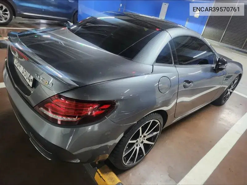Slc-Class R172 Amg Slc43 VIN: ENCAR39570761 Lot: 39570761
