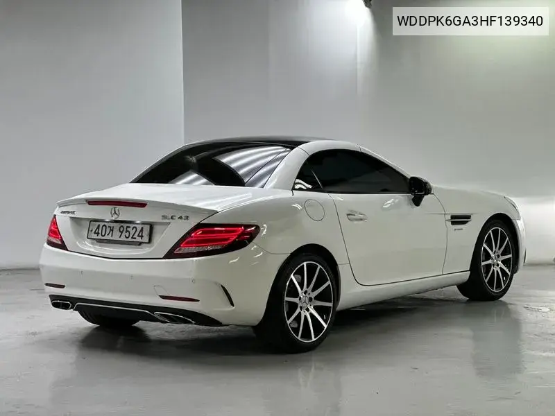 Slc-Class R172 Amg Slc43 VIN: WDDPK6GA3HF139340 Lot: 39607274