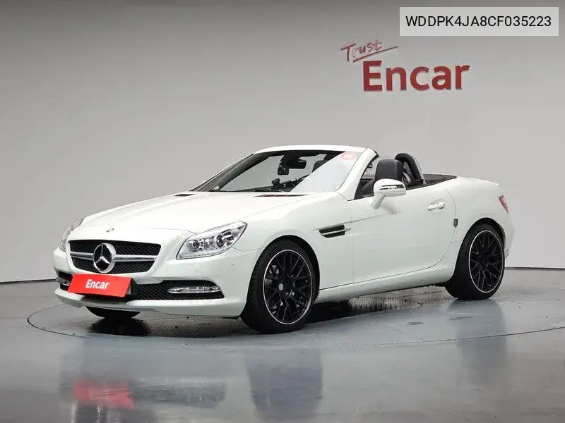 New Slk-Class 200 Blue Efficiency R172 VIN: WDDPK4JA8CF035223 Lot: 39524376