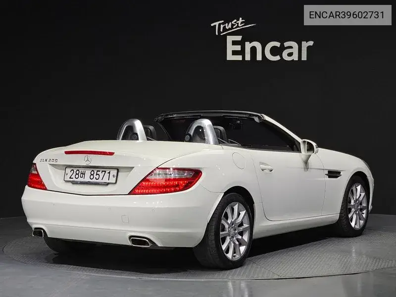 New Slk-Class 200 Blue Efficiency R172 VIN: ENCAR39602731 Lot: 39602731