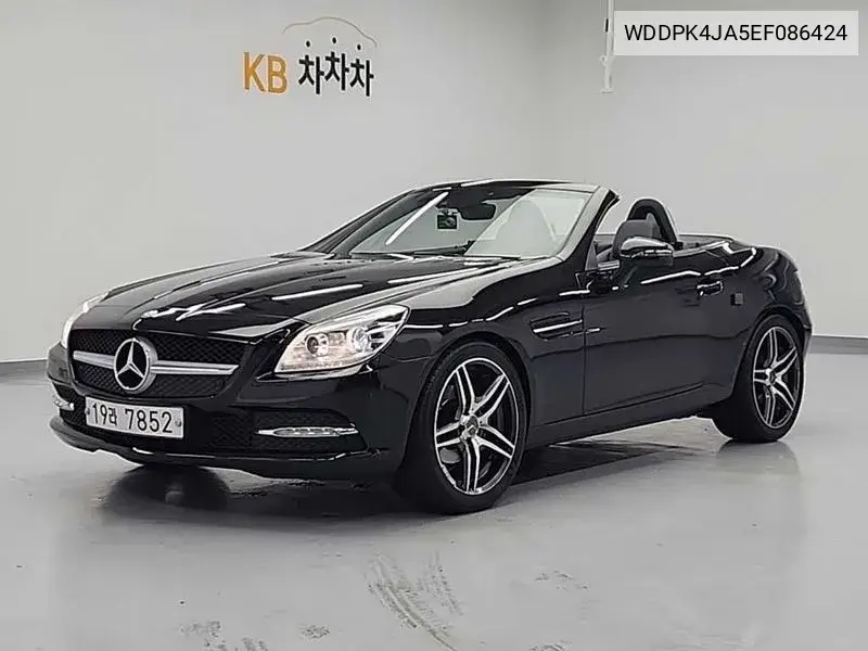 New Slk-Class 200 Blue Efficiency R172 VIN: WDDPK4JA5EF086424 Lot: 39759295