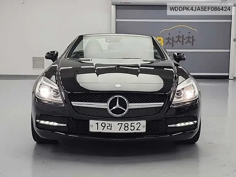New Slk-Class 200 Blue Efficiency R172 VIN: WDDPK4JA5EF086424 Lot: 39759295