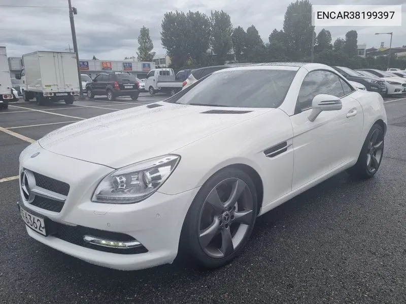 New Slk-Class 200 Blue Efficiency R172 VIN: ENCAR38199397 Lot: 38199397