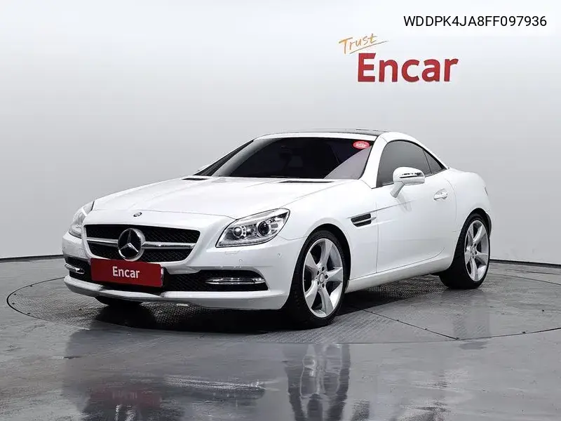 New Slk-Class 200 Blue Efficiency R172 VIN: WDDPK4JA8FF097936 Lot: 39449349