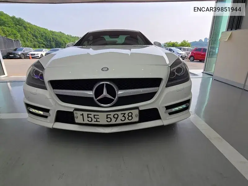 New Slk-Class 350 Blue Efficiency R172 VIN: ENCAR39851944 Lot: 39851944