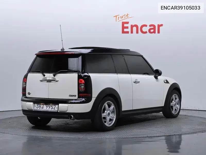 Cooper Club Man Basic 1St Generation VIN: ENCAR39105033 Lot: 39105033