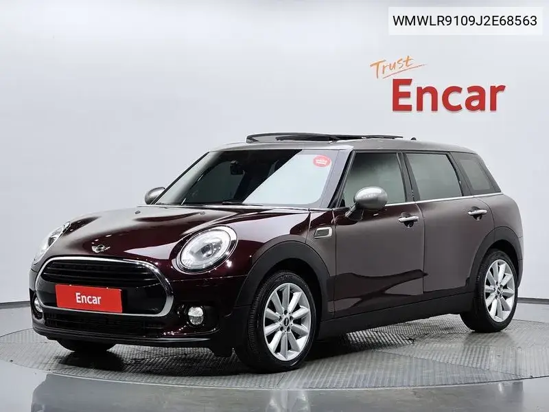 Cooper D Club Man Basic 2Nd Generation VIN: WMWLR9109J2E68563 Lot: 39582754