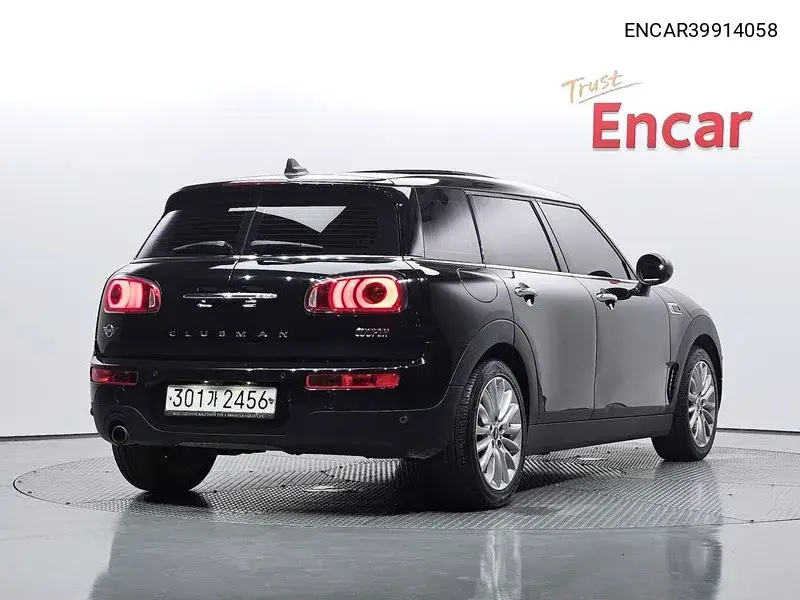Cooper Club Man 2Nd Generation VIN: ENCAR39914058 Lot: 39914058