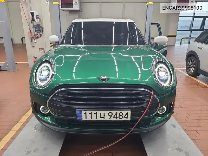 Cooper Club Man 2Nd Generation VIN: ENCAR39998100 Lot: 39998100