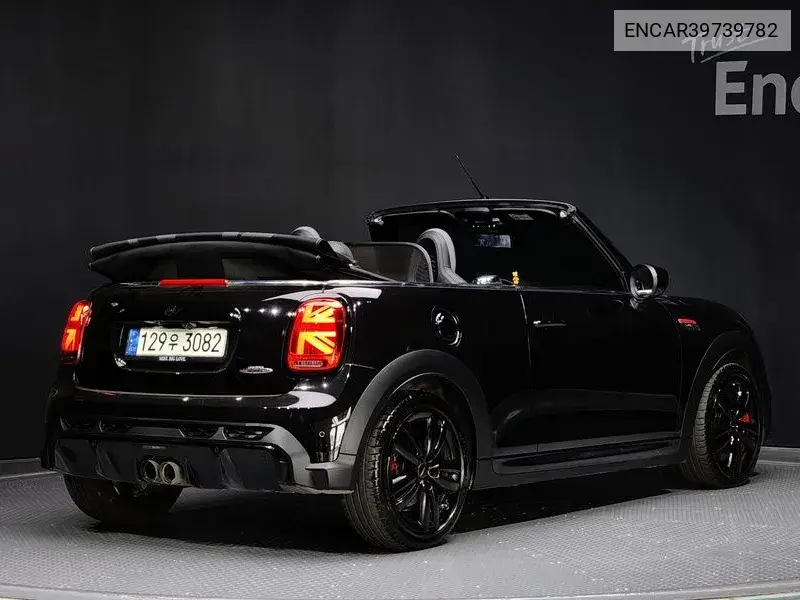 Cooper S Convertible Jcw 3Rd Generation VIN: ENCAR39739782 Lot: 39739782