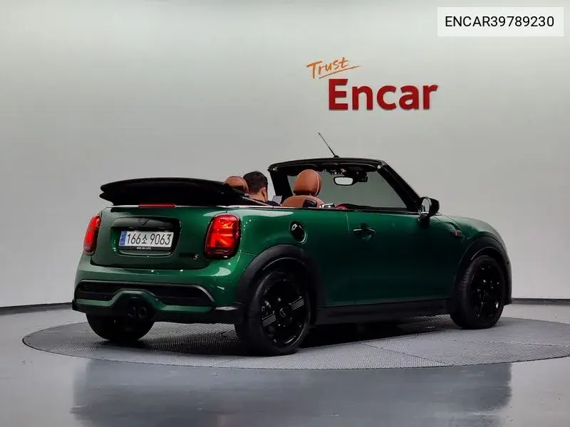 Cooper S Convertible Classic 3Rd Generation VIN: ENCAR39789230 Lot: 39789230