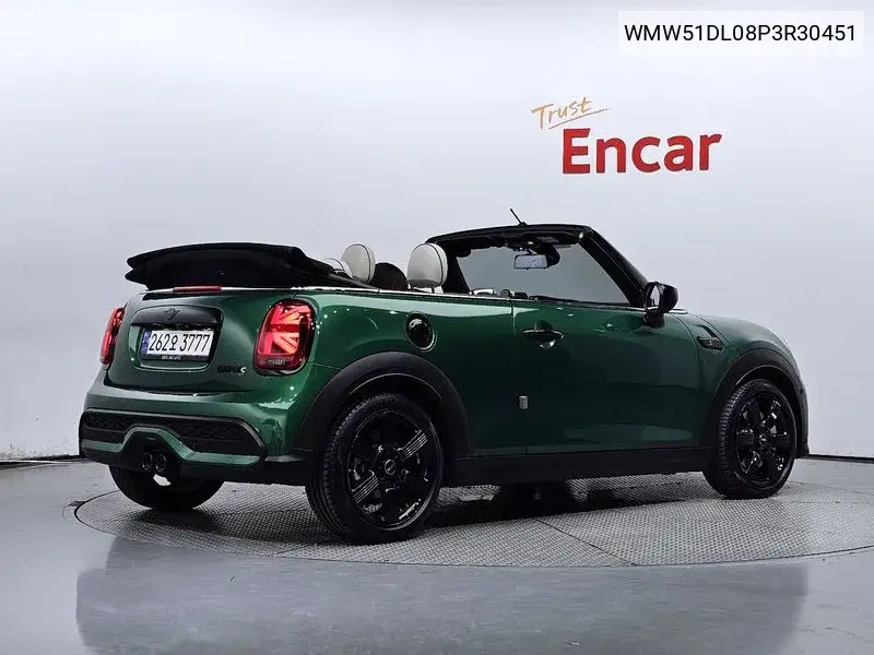 Cooper S Convertible Classic 3Rd Generation VIN: WMW51DL08P3R30451 Lot: 39780198