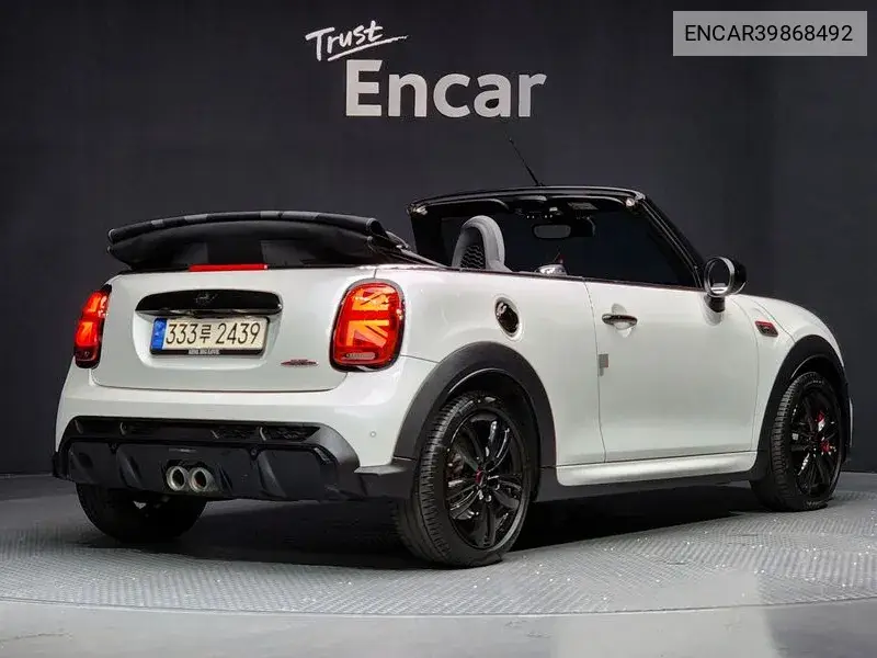 Cooper S Convertible Jcw 3Rd Generation VIN: ENCAR39868492 Lot: 39868492