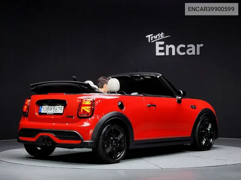 Cooper S Convertible Classic 3Rd Generation VIN: ENCAR39900599 Lot: 39900599