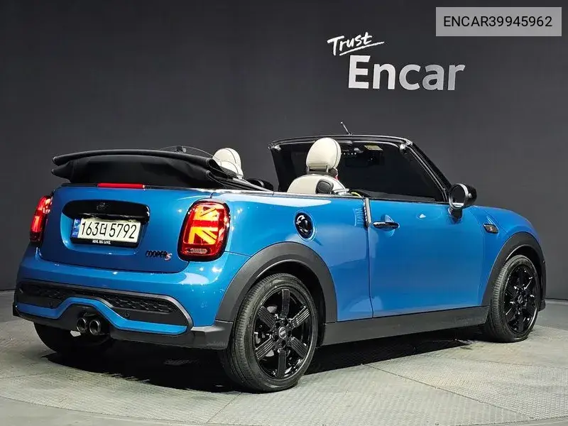 Cooper S Convertible Classic 3Rd Generation VIN: ENCAR39945962 Lot: 39945962