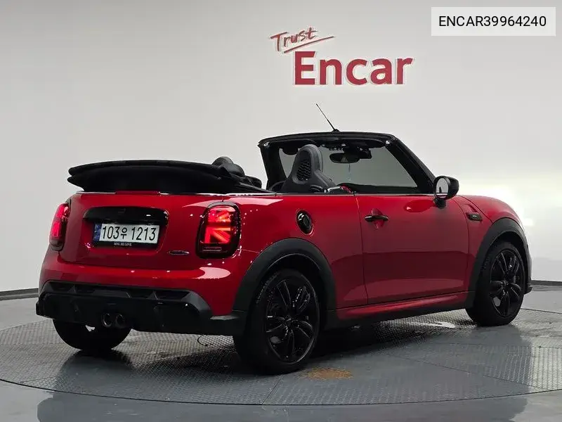 Cooper S Convertible Jcw 3Rd Generation VIN: ENCAR39964240 Lot: 39964240