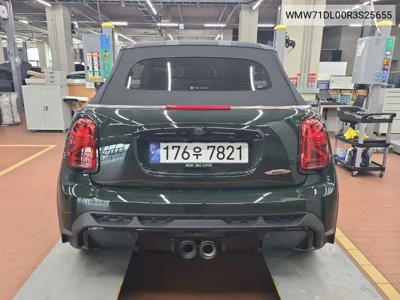 Cooper S Convertible Jcw 3Rd Generation VIN: WMW71DL00R3S25655 Lot: 39575449