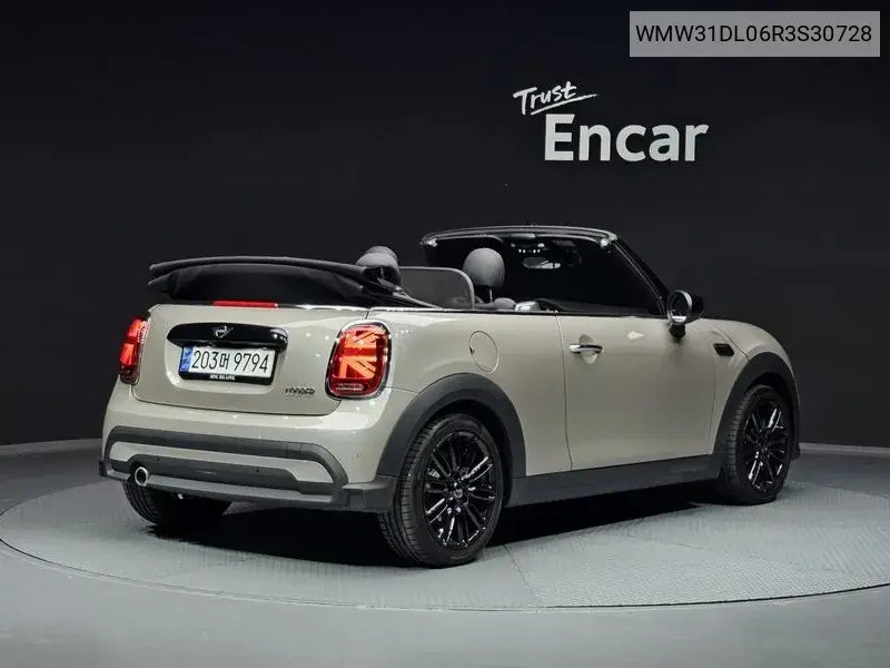 Cooper Convertible Classic 3Rd Generation VIN: WMW31DL06R3S30728 Lot: 39743338