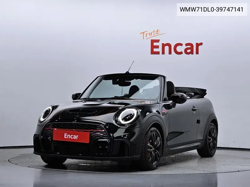 Cooper S Convertible Jcw 3Rd Generation VIN: WMW71DL0-39747141 Lot: 39747141