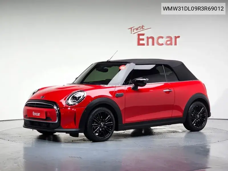 Cooper Convertible Classic 3Rd Generation VIN: WMW31DL09R3R69012 Lot: 39965965