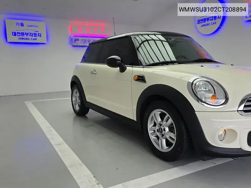 Cooper Se VIN: WMWSU3102CT208894 Lot: 39982093