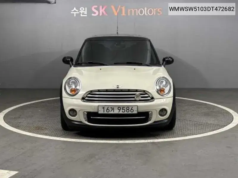 Cooper D Basic 2Nd Generation VIN: WMWSW5103DT472682 Lot: 39981774