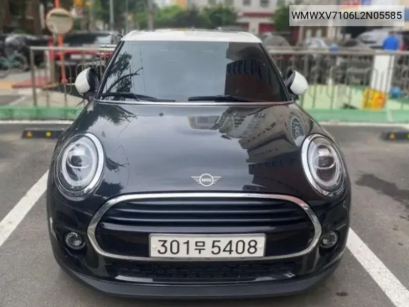 Cooper 5 Door High 3Rd Generation VIN: WMWXV7106L2N05585 Lot: 39981757