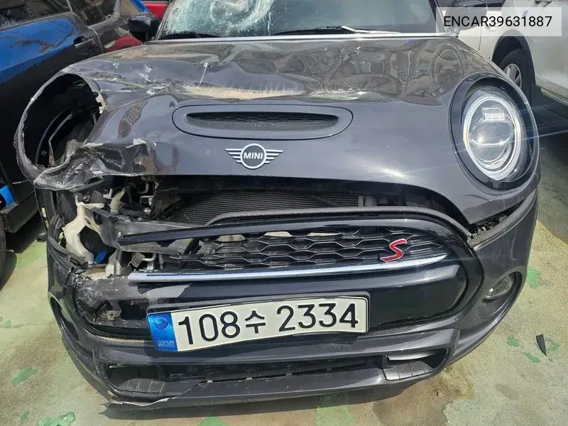 Cooper S 5 Door High 3Rd Generation VIN: ENCAR39631887 Lot: 39631887