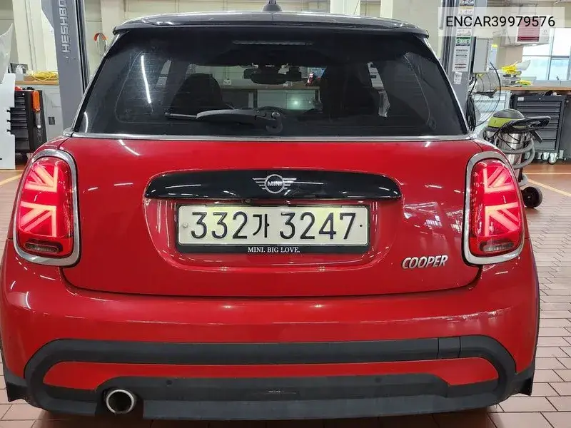Cooper Classic 3Rd Generation VIN: ENCAR39979576 Lot: 39979576