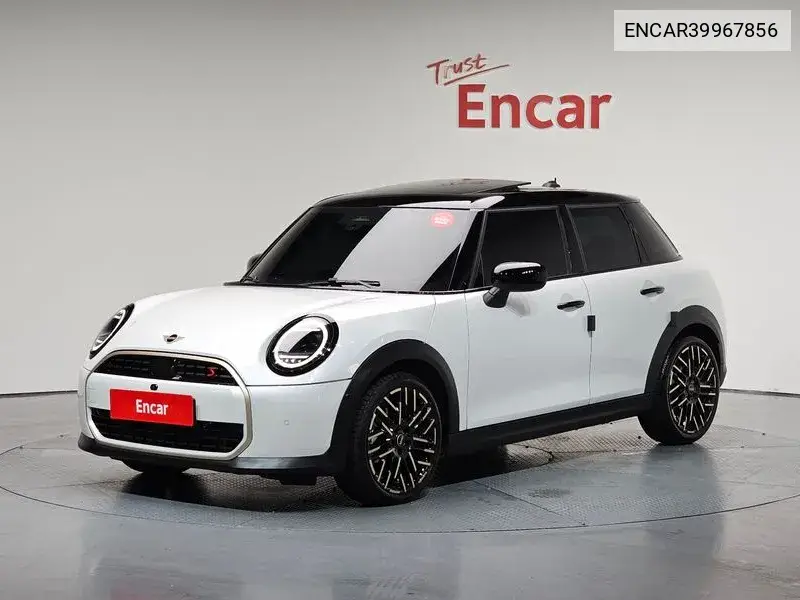 Cooper S 4Th Generation 5 Door Fa Birds VIN: ENCAR39967856 Lot: 39967856