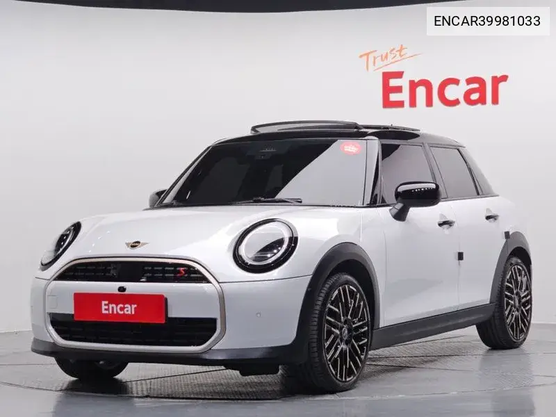 Cooper S 4Th Generation 5 Door Fa Birds VIN: ENCAR39981033 Lot: 39981033