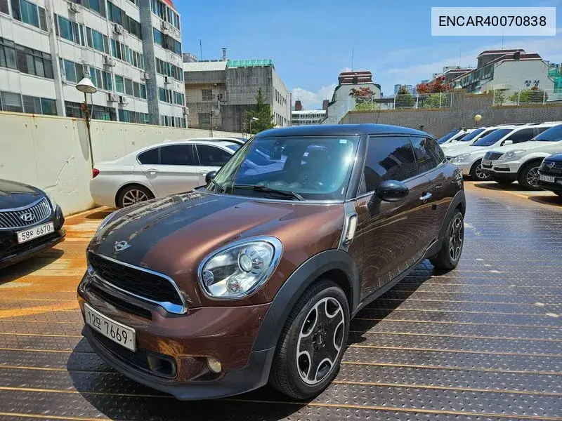 Cooper D Faceman Basic Type VIN: ENCAR40070838 Lot: 40070838