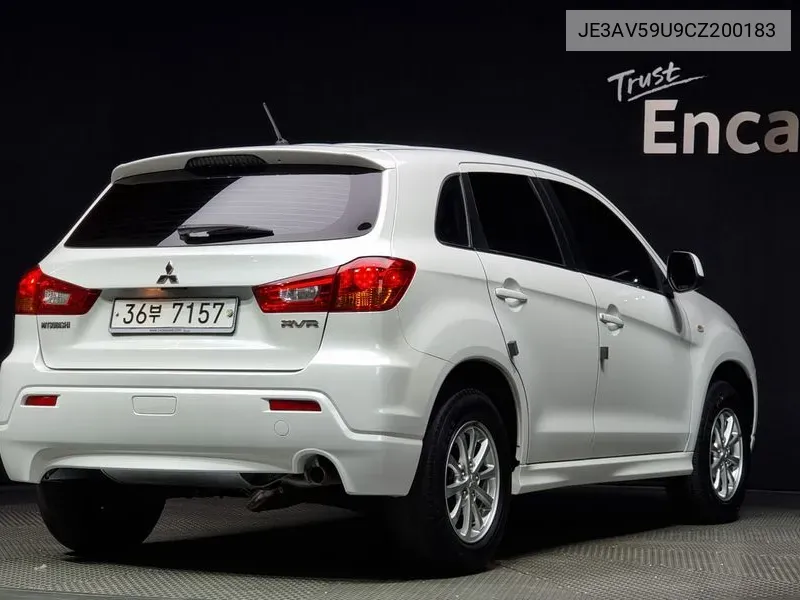 Rvr2.0 2Wd VIN: JE3AV59U9CZ200183 Lot: 37532676